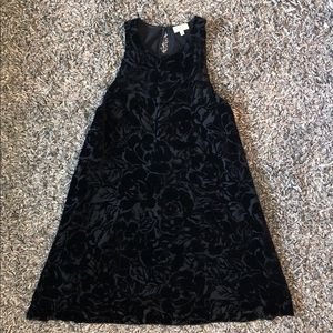 ARITZIA WILFRED VELVET TROMPETTE DRESS BLACK